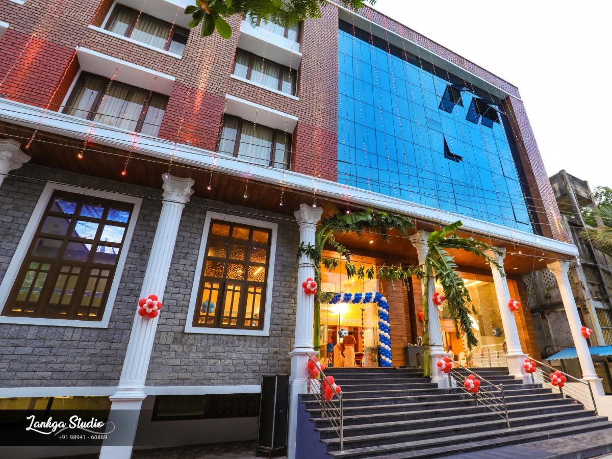 Hotel Vijayarani Tiruchirappalli Esterno foto