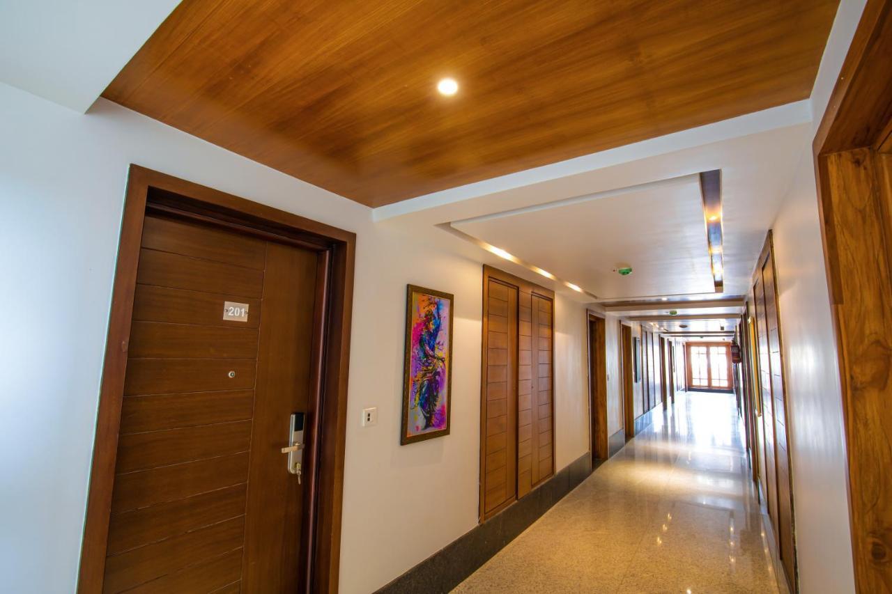 Hotel Vijayarani Tiruchirappalli Esterno foto