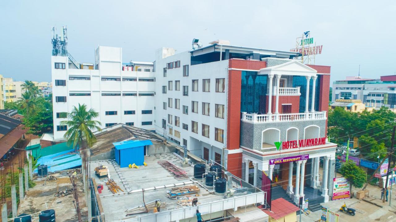 Hotel Vijayarani Tiruchirappalli Esterno foto